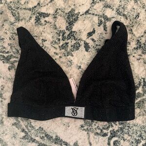 NWTs Victoria’s Secret glittery bra size small